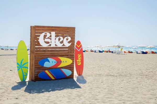 Glee